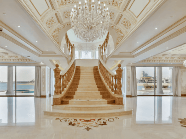 Palace for sale in Dubai palm قصور للبيع في دبي