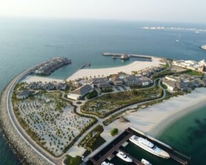 Investing in seafront real estate in Dubai . best seafront areas in Dubai