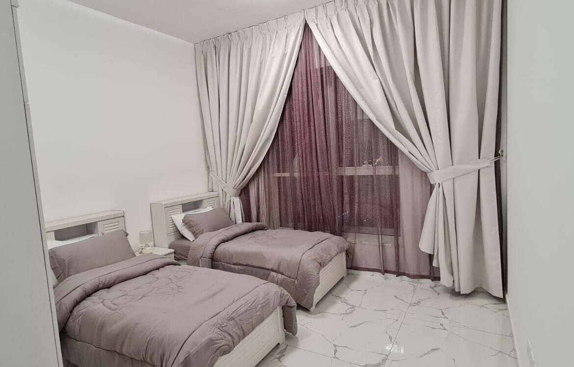 شقة 3 غرفة وصالة للإيجار في عجمان | Three rooms and a hall for rent in Ajman