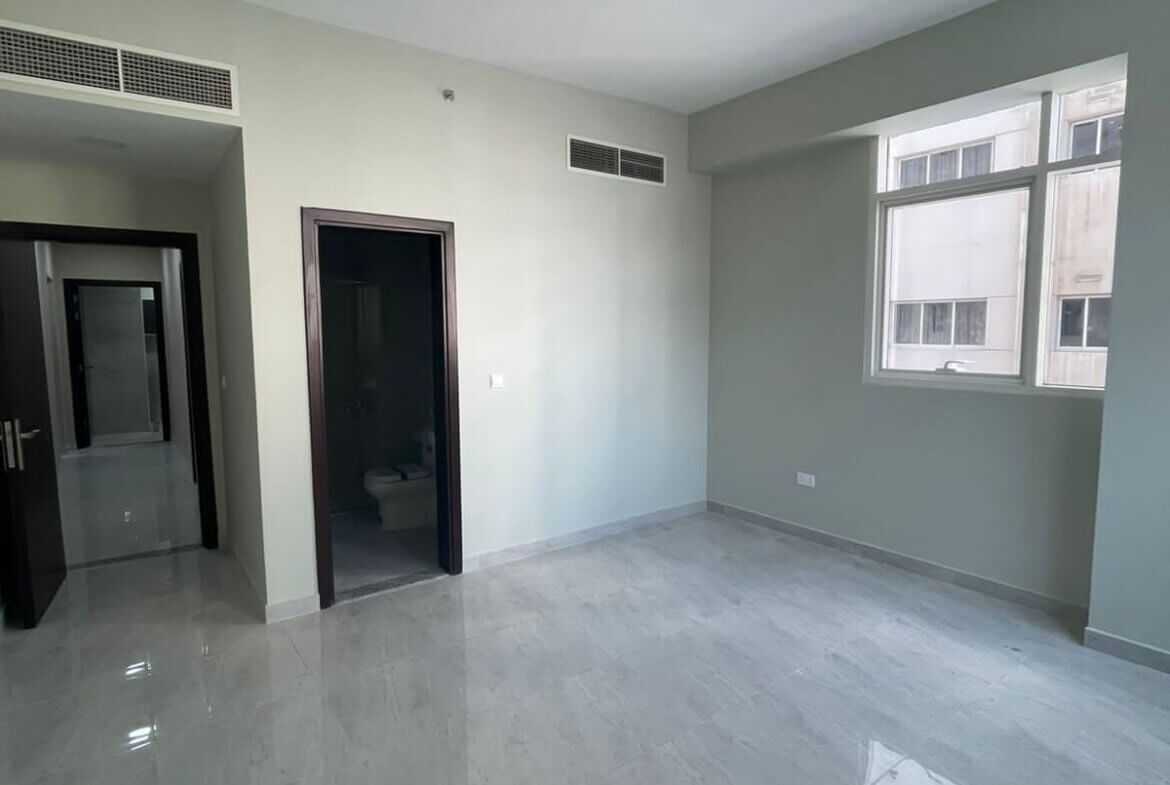 للإيجار بناء جديد في شارع الرقة في دبي | For rent a new building on Al Raqqa Street | Dubai