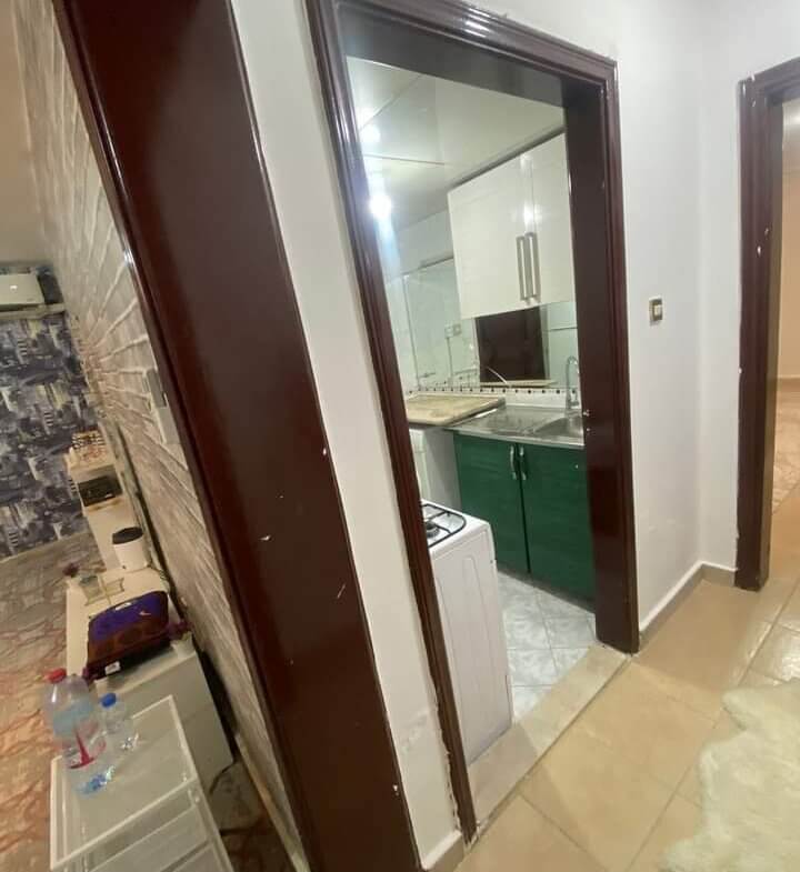 للإيجار داخل أبو ظبي غرفة وصالة مفروشة | For rent inside Abu Dhabi