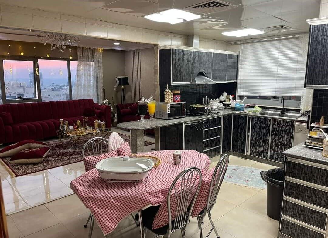 للبيع شقة جميلة بالمجاز 3 الشارقة | For Sale Beautiful apartment in Al Majaz 3| Sharjah