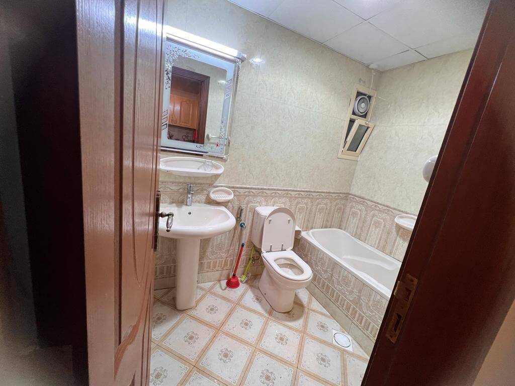 استوديو للإيجار في منطقة الجرف عجمان | Studio for rent in Al Jurf area, Ajman