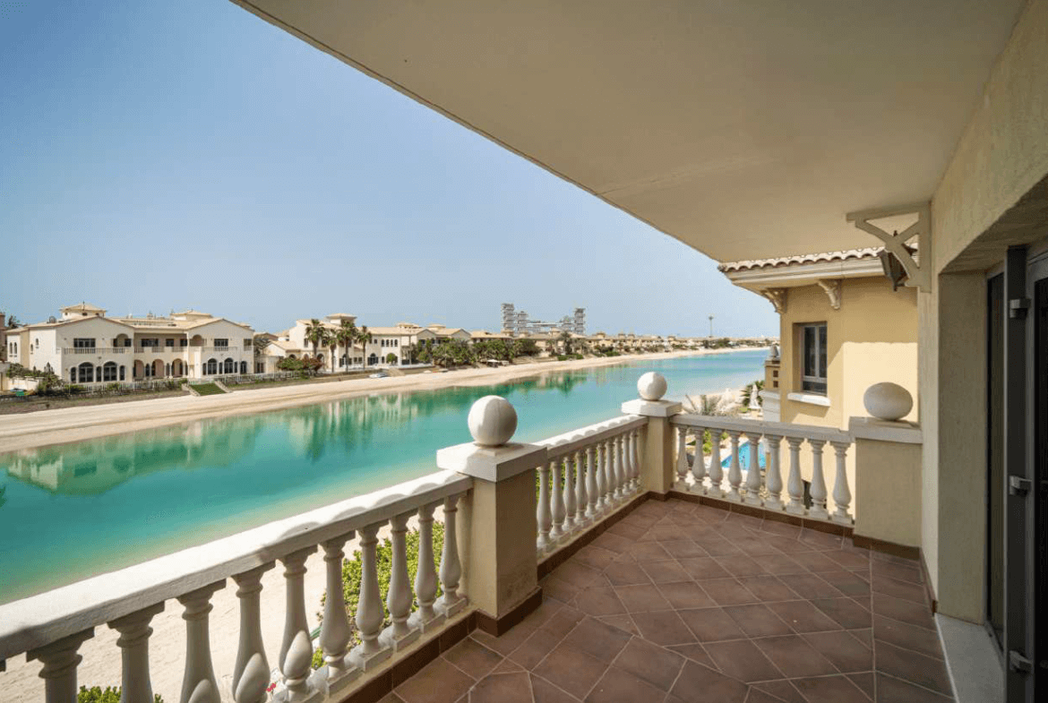 Luxury 4 bed room Villa for sale in Dubai | فيلا فاخرة 4 غرف نوم للبيع في دبي