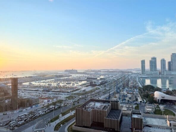 For sale a luxurious furnished apartment in Dubai | للبيع شقة مفروشة فخمة في دبي