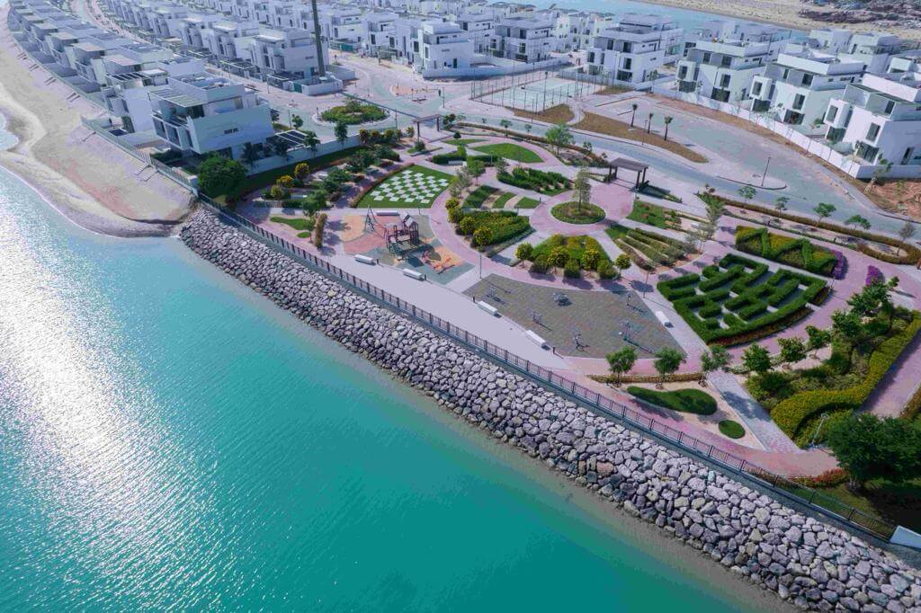 شقق للبيع على البحر مباشره | Apartments for sale directly on the sea inside Sharjah