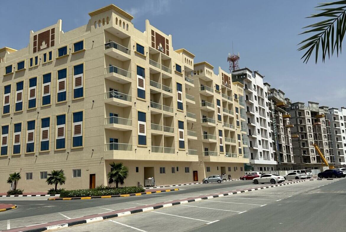 للبيع استوديوهات في مشروع قرية الأميرة بعجمان | Studios for sale in the Princess Ajman Village project