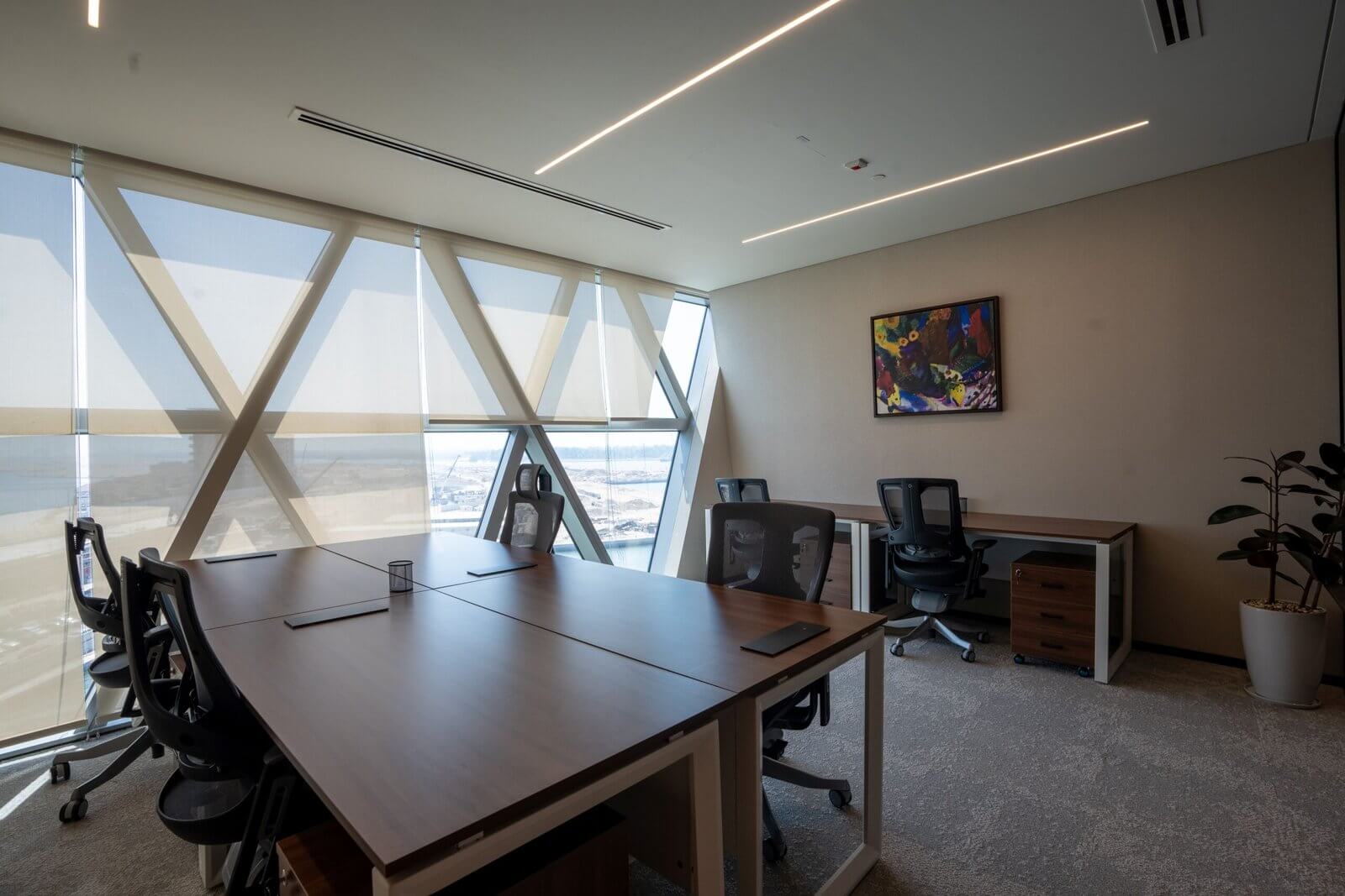 For Rent Serviced offices in Aldar HQ| للايجار مكاتب خدمية في مقر الدار