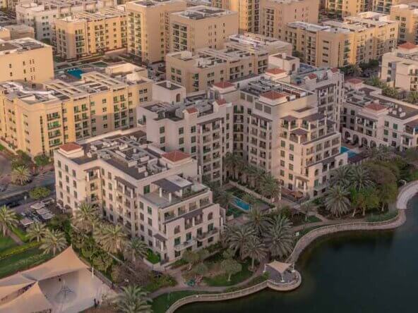 شقق فندقية للبيع في دبي البرشا | For sale: Luxury 5-star hotel and serviced apartments in Al Barsha, Dubai