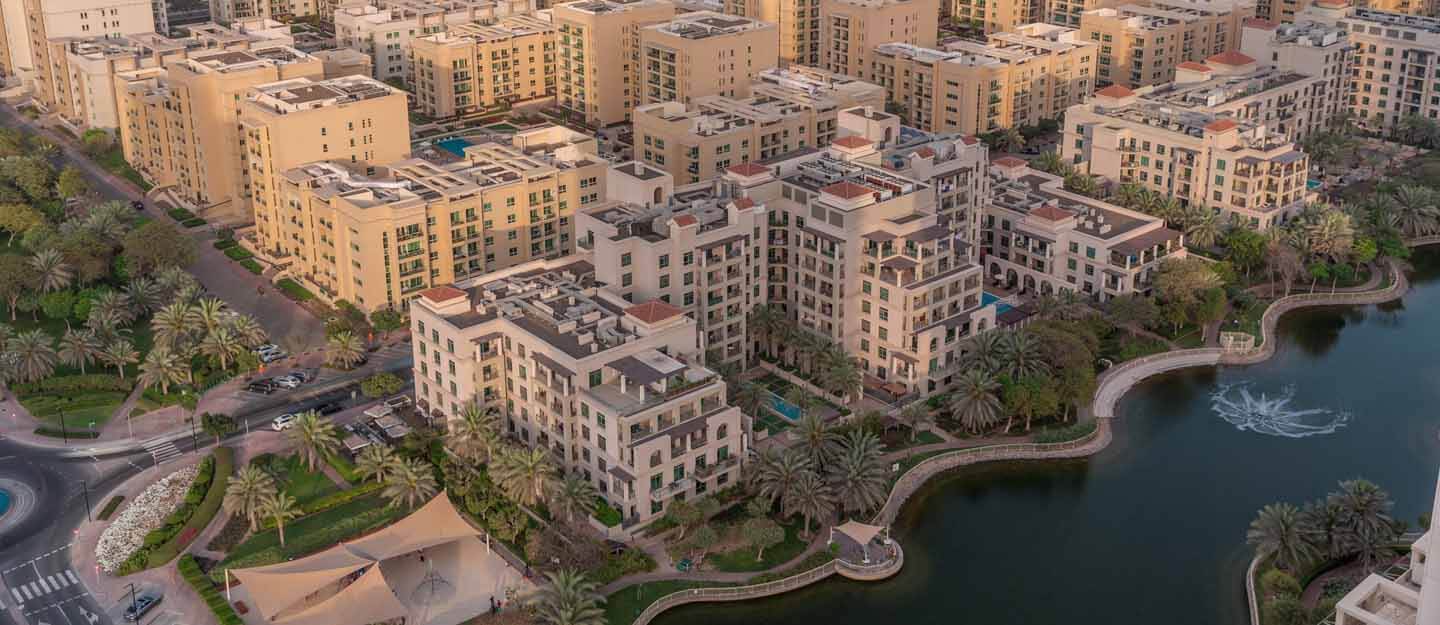 شقق فندقية للبيع في دبي البرشا | For sale: Luxury 5-star hotel and serviced apartments in Al Barsha, Dubai