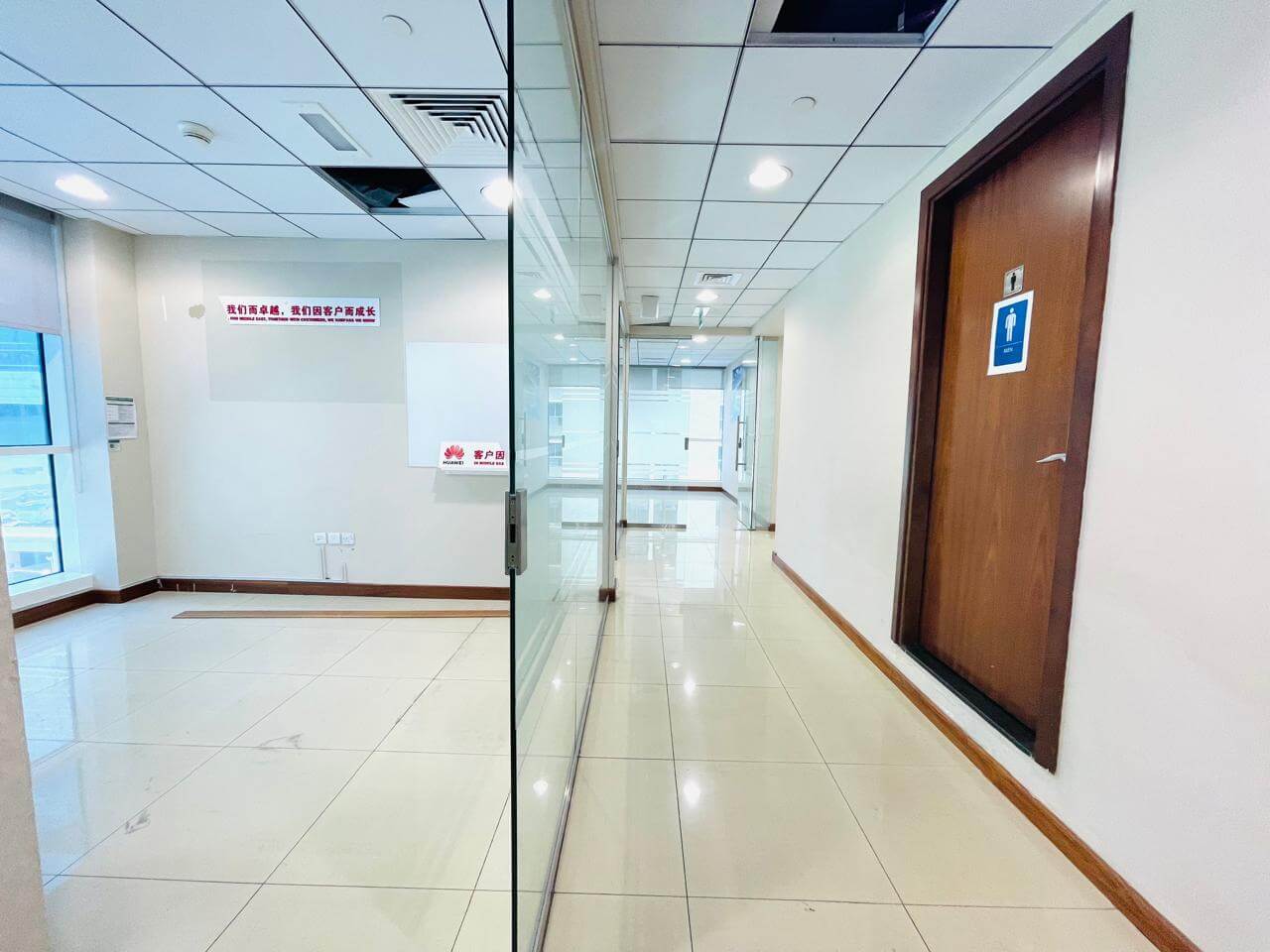 Commercial Floor available for Rent in Abu Dhabi | طابق تجاري للإيجار في أبوظبي