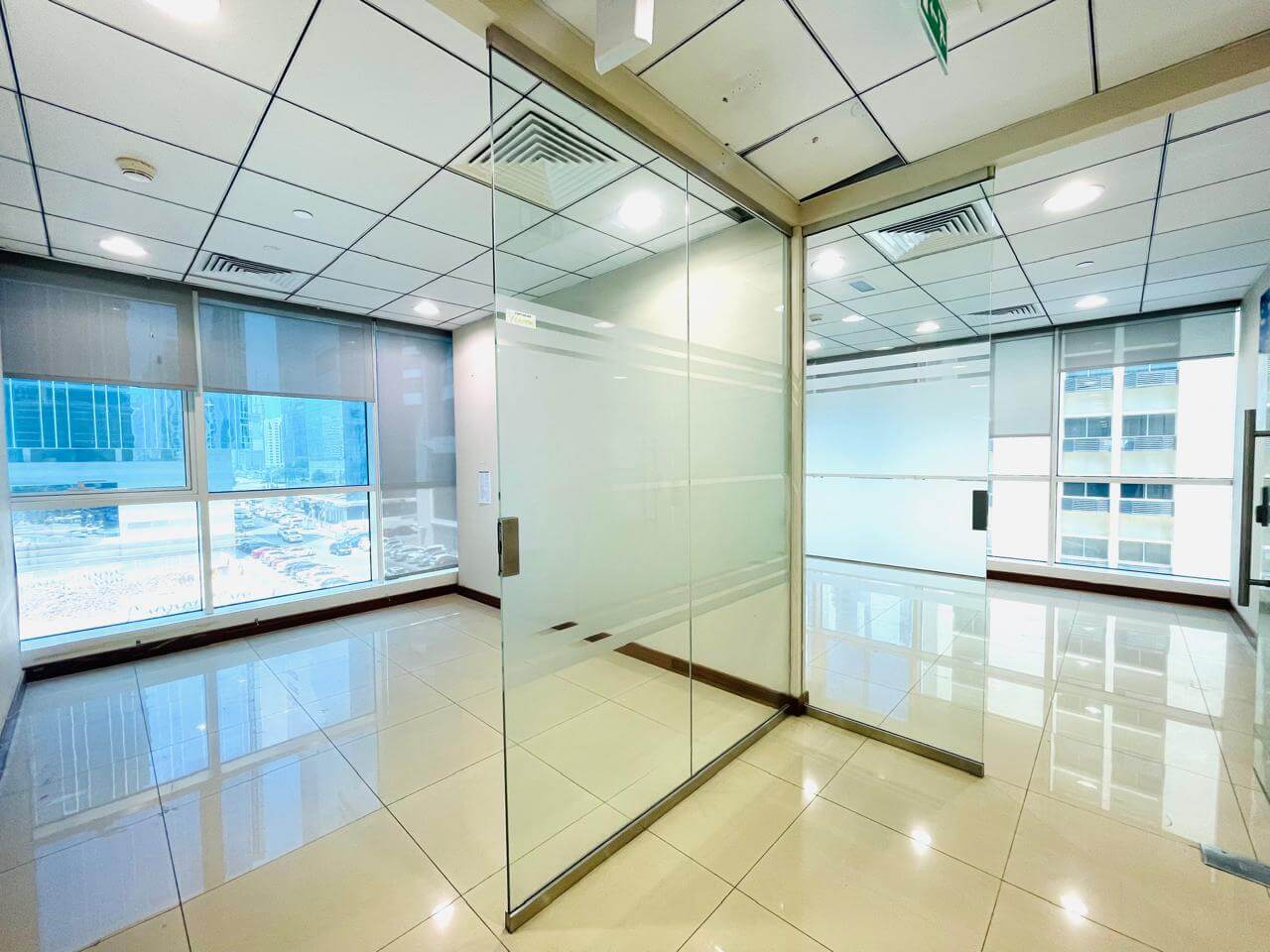 Commercial Floor available for Rent in Abu Dhabi | طابق تجاري للإيجار في أبوظبي