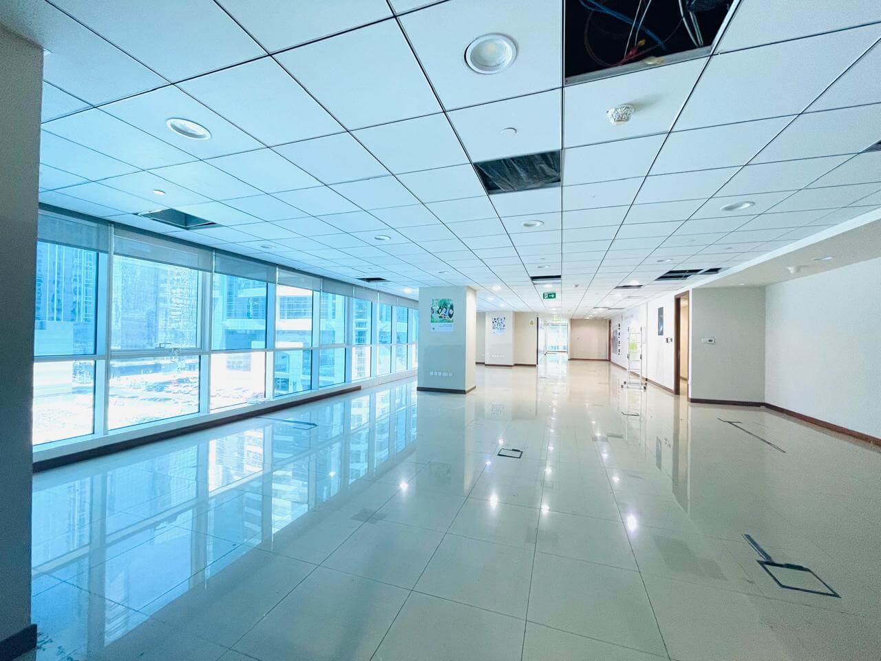 Commercial Floor available for Rent in Abu Dhabi | طابق تجاري للإيجار في أبوظبي