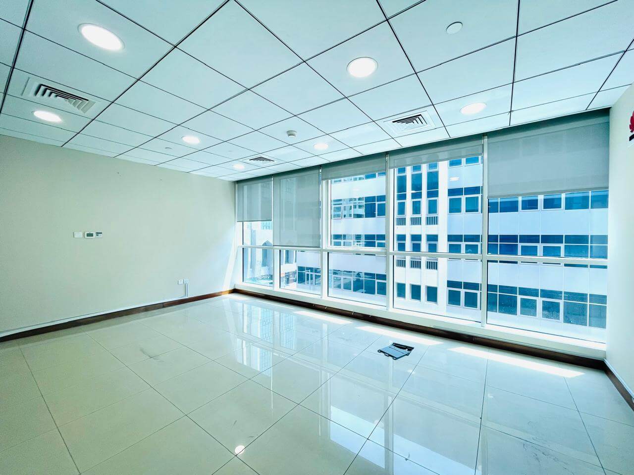 Commercial Floor available for Rent in Abu Dhabi | طابق تجاري للإيجار في أبوظبي