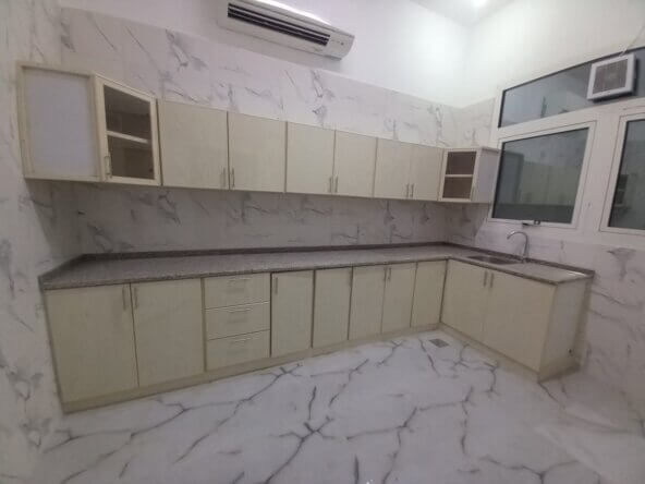 شقة للايجار في العين الجيمي | ثلاث غرف و صالة | Apartment for rent in Al Ain, Al Jimi