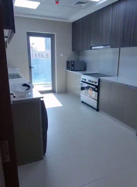 شقة للبيع في عجمان في أبراج الغلفا - Apartment for sale in Al Ghalfa Towers, Ajman