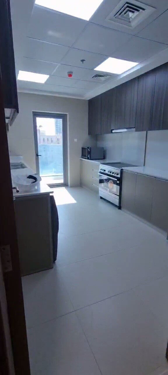 شقة للبيع في عجمان في أبراج الغلفا - Apartment for sale in Al Ghalfa Towers, Ajman