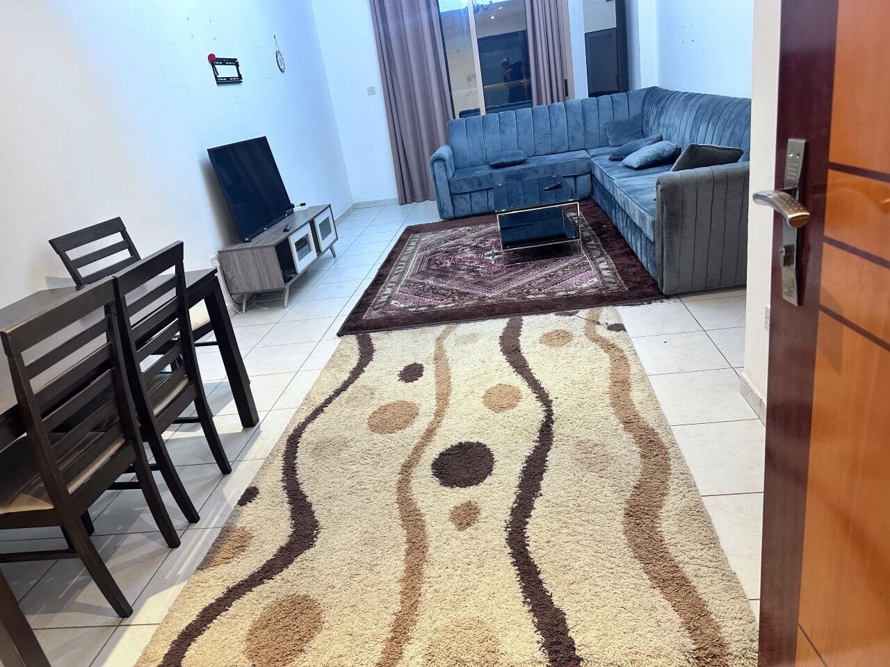 شقة غرفة وصالة للايجار في عجمان Apartment for Rent in Ajman